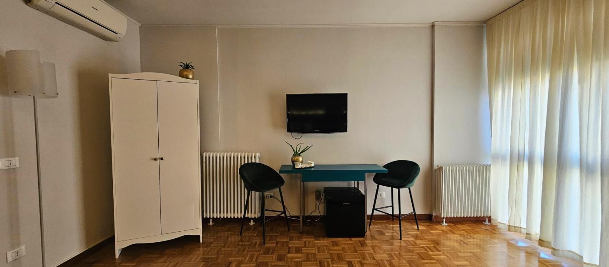 Verona Express Rooms Extérieur photo
